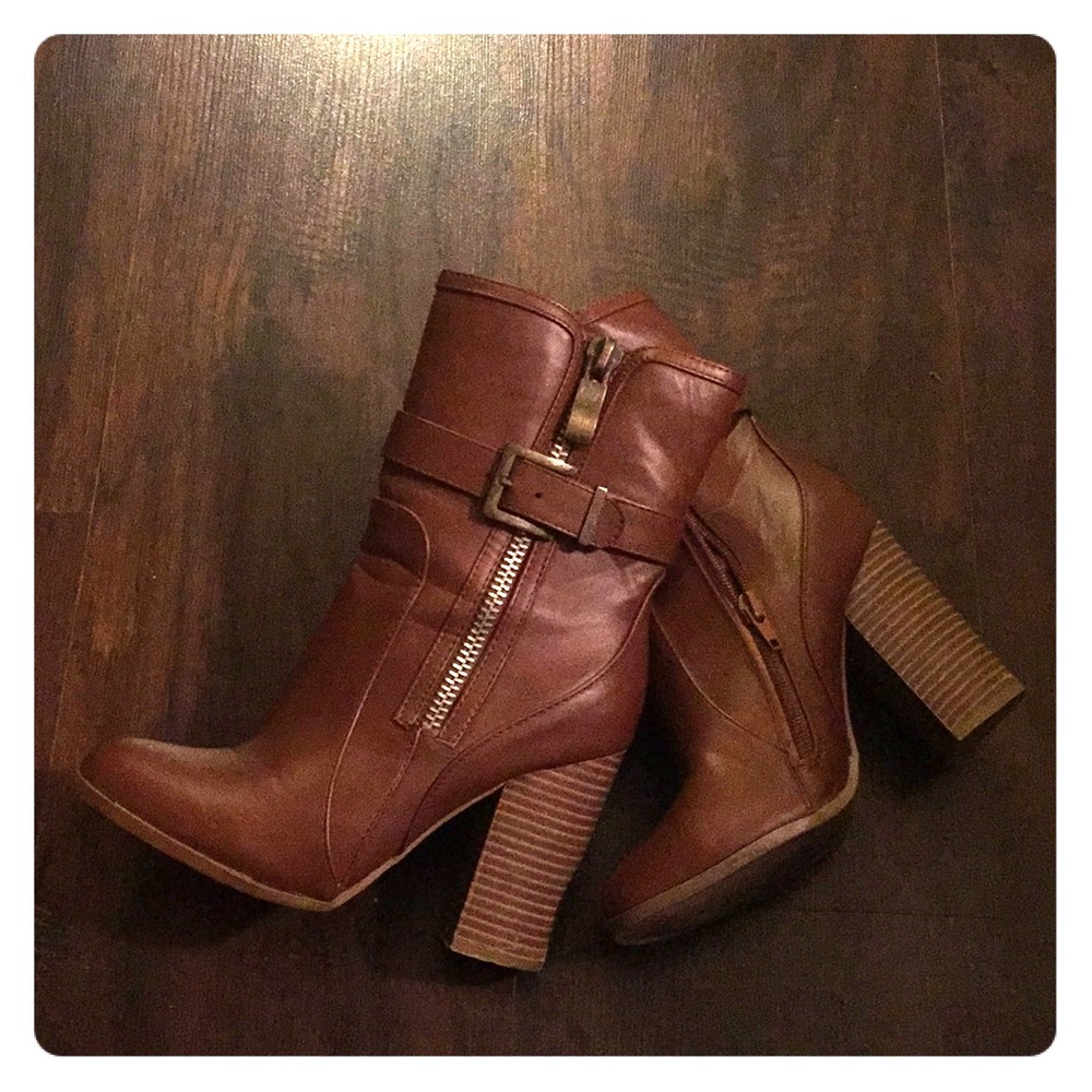 Zoey Camel Pump Boots👢